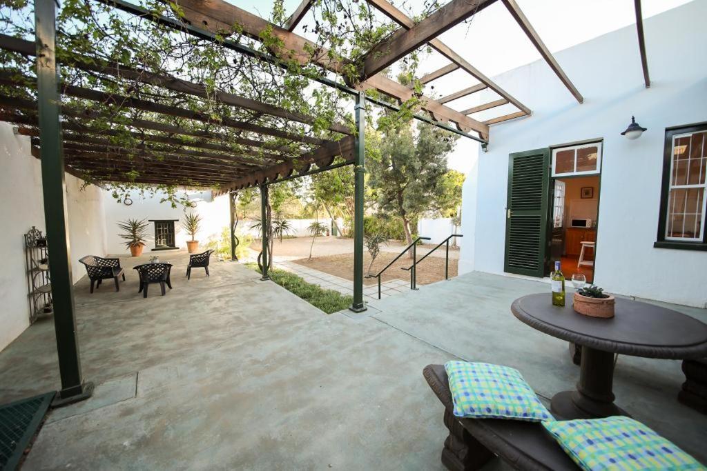 Apartamento Catswhiskers Graaff-Reinet Exterior foto